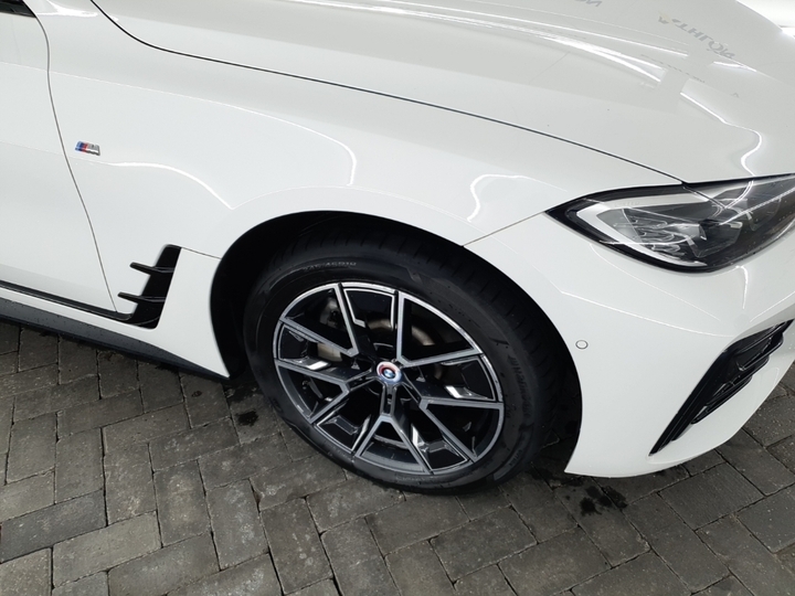 Foto 24 van BMW i4