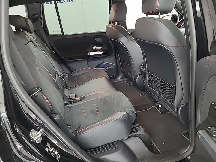 Foto 7 van Mercedes EQB