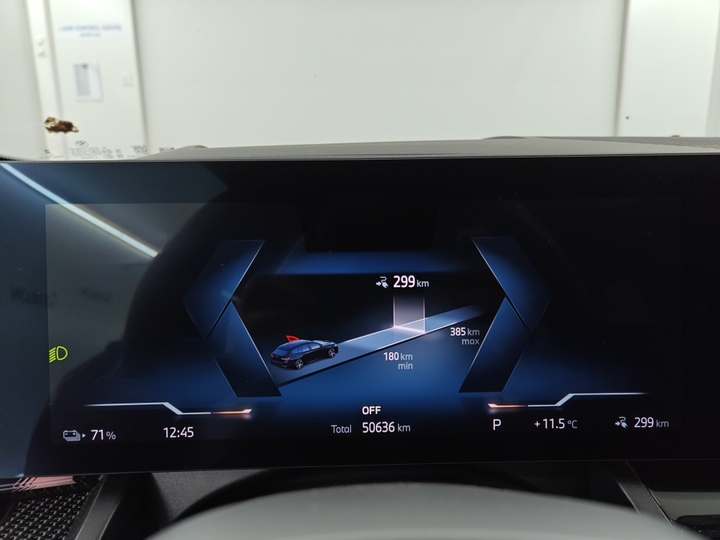 Foto 10 van BMW i5