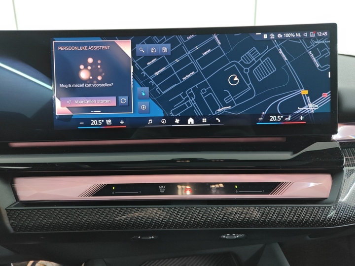 Foto 11 van BMW i5