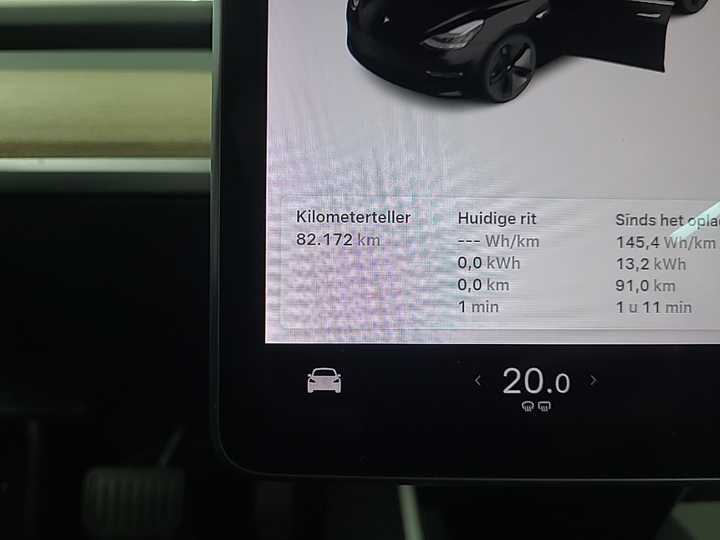 Photo 8 of Tesla Model 3