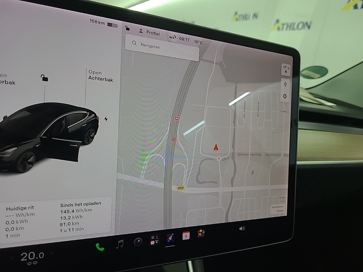 Photo 10 of Tesla Model 3