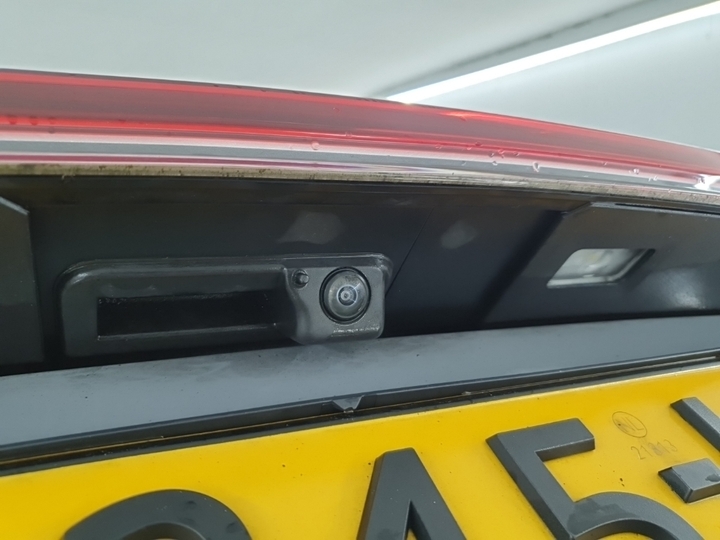 Photo 15 of Audi Q4 e-tron