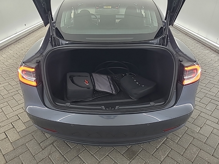 Foto 6 van Tesla Model 3
