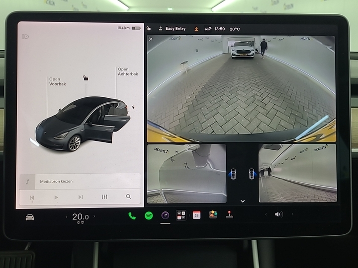 Foto 16 van Tesla Model 3