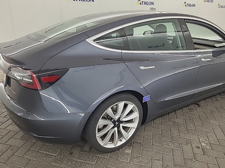 Foto 20 van Tesla Model 3