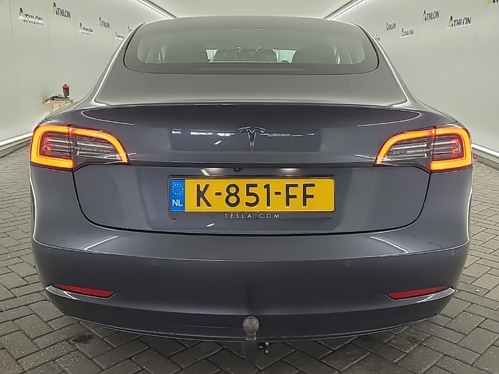 Foto 15 van Tesla Model 3