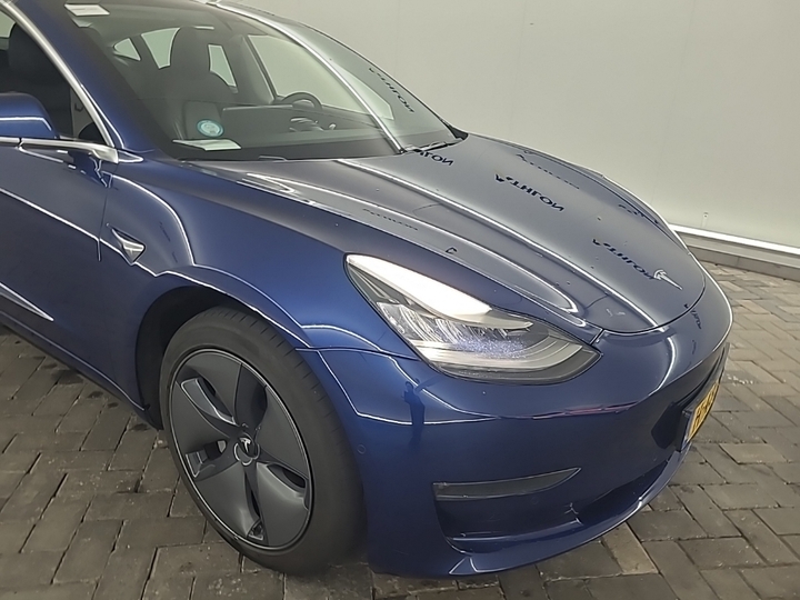 Foto 20 van Tesla Model 3