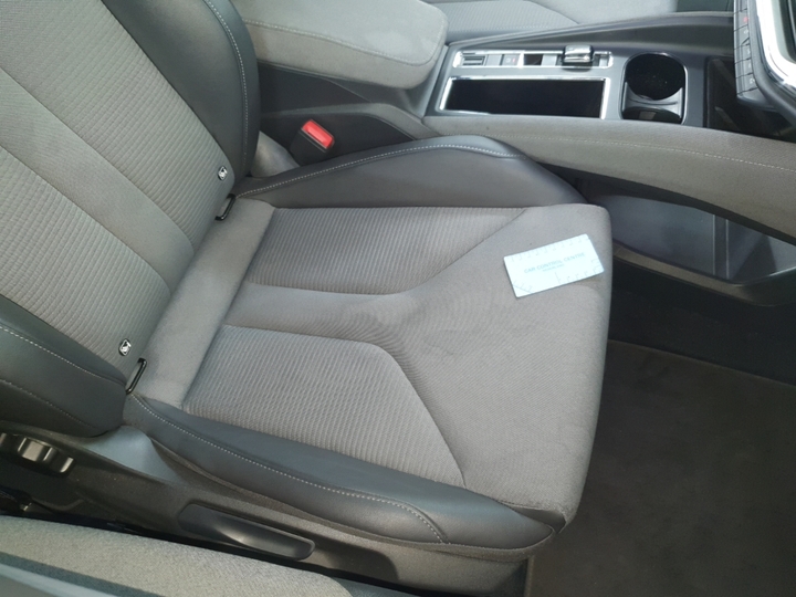Photo 26 of Skoda Enyaq