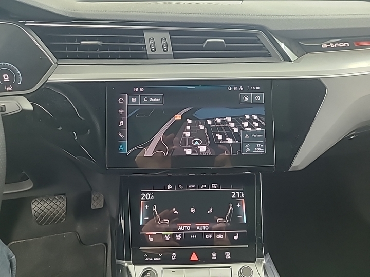 Foto 10 van Audi e-tron sportback
