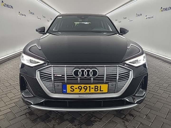 Foto 13 van Audi e-tron sportback