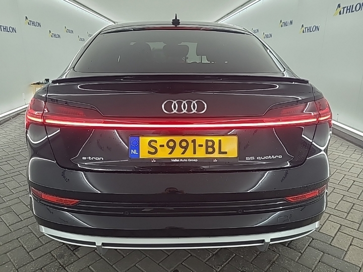 Foto 14 van Audi e-tron sportback