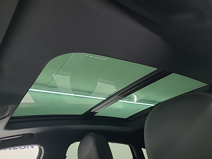 Foto 17 van Audi e-tron sportback