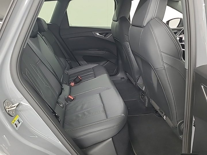 Foto 7 van Audi Q4 e-tron