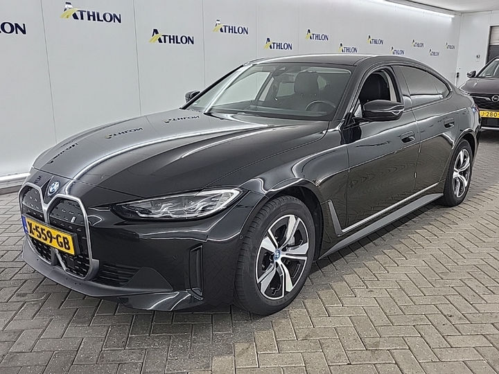 Foto 2 van BMW i4