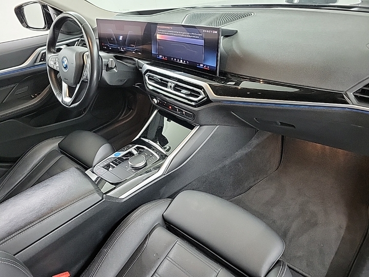 Foto 6 van BMW i4