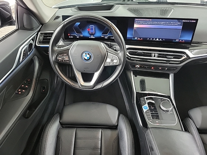 Foto 7 van BMW i4