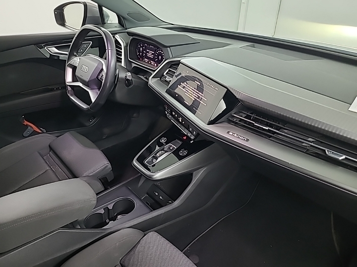 Foto 7 van Audi Q4 e-tron