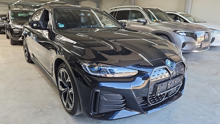 Foto 3 van BMW i4