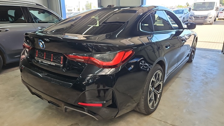Foto 5 van BMW i4