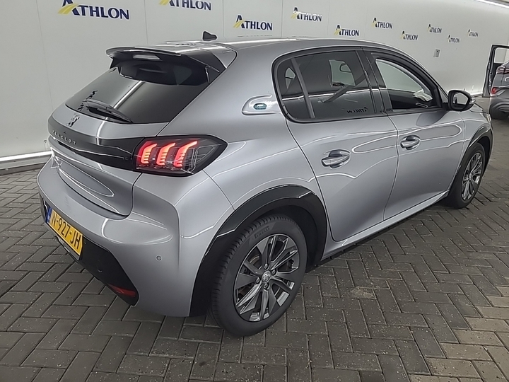 Foto 4 van Peugeot E-208