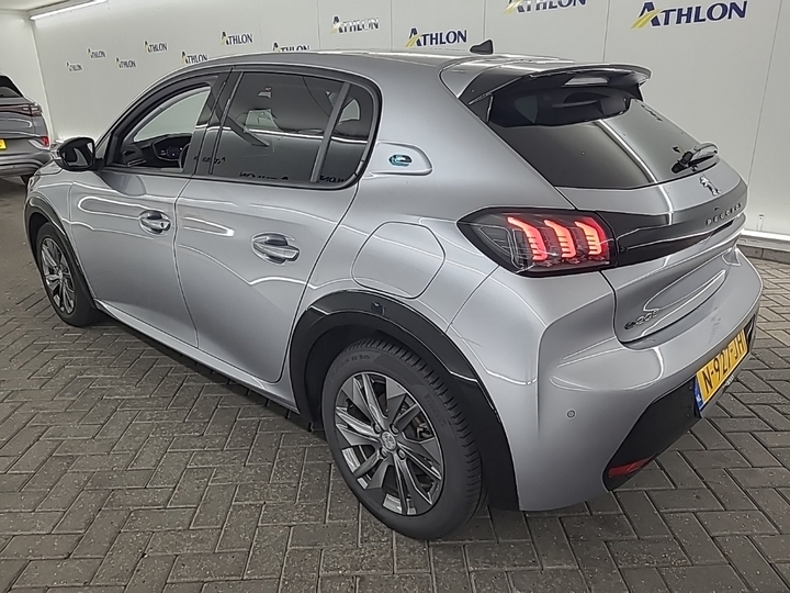 Foto 5 van Peugeot E-208