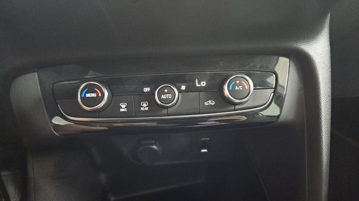 Foto 11 van Opel Corsa-e