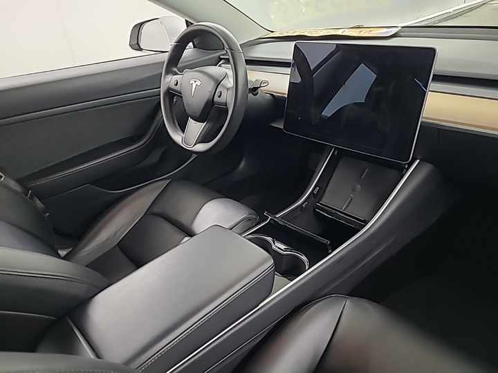 Foto 7 van Tesla Model 3