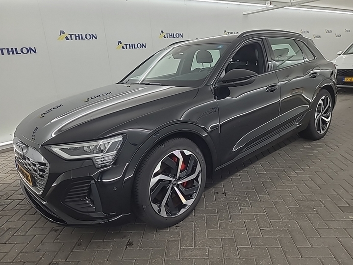 Foto 2 van Audi Q8