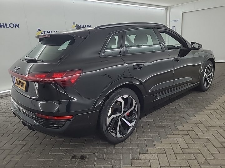 Foto 4 van Audi Q8
