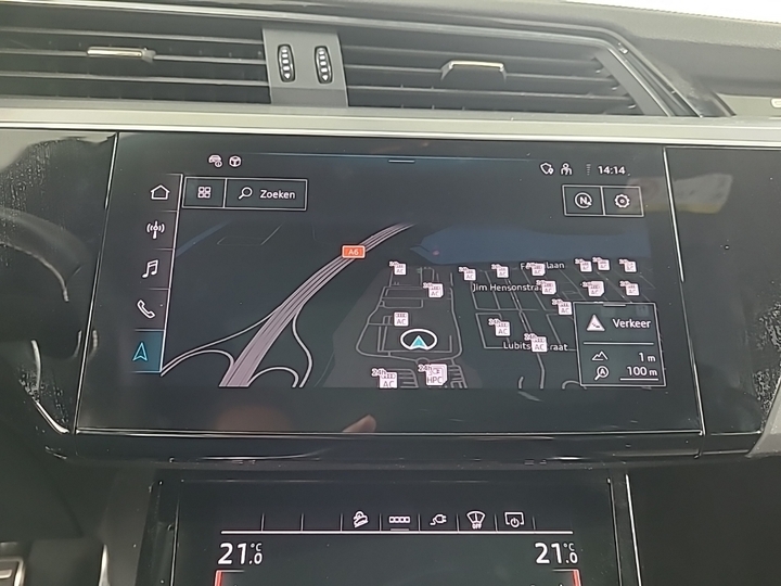 Foto 11 van Audi Q8