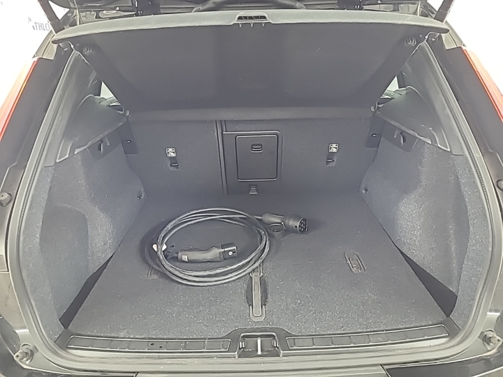 Foto 6 van Volvo EX40