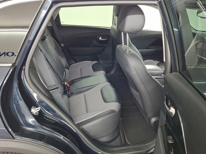 Photo 6 of Kia Niro