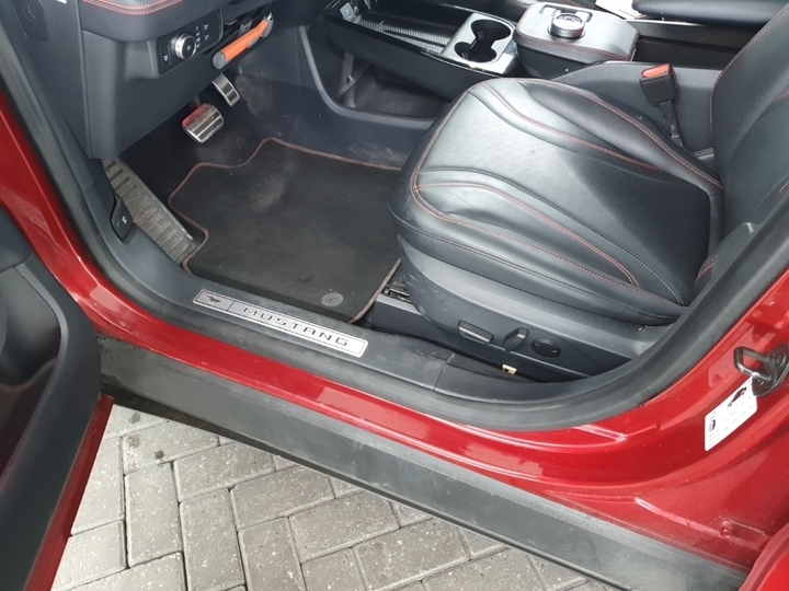 Foto 20 van Ford Mustang