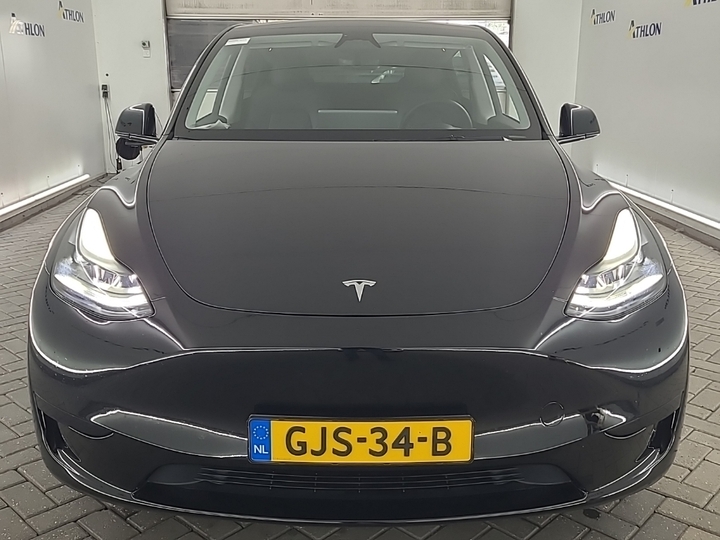 Foto 15 van Tesla Model Y