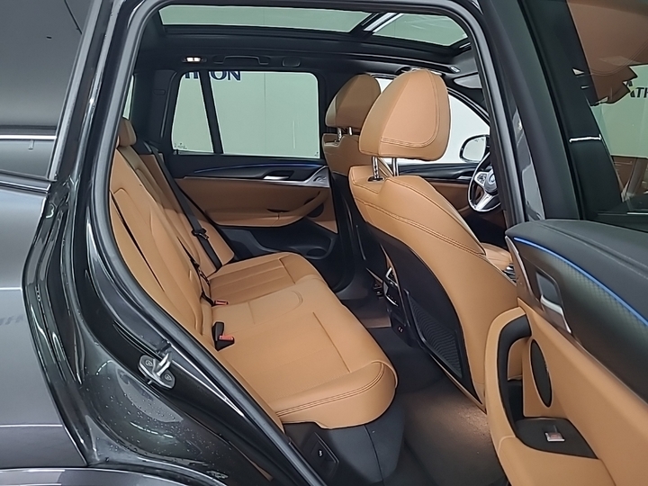 Foto 8 van BMW ix3