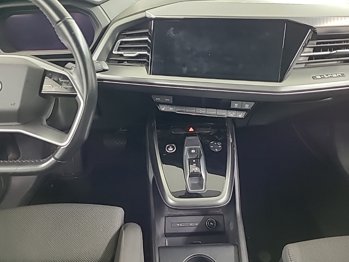 Foto 11 van Audi Q4 e-tron