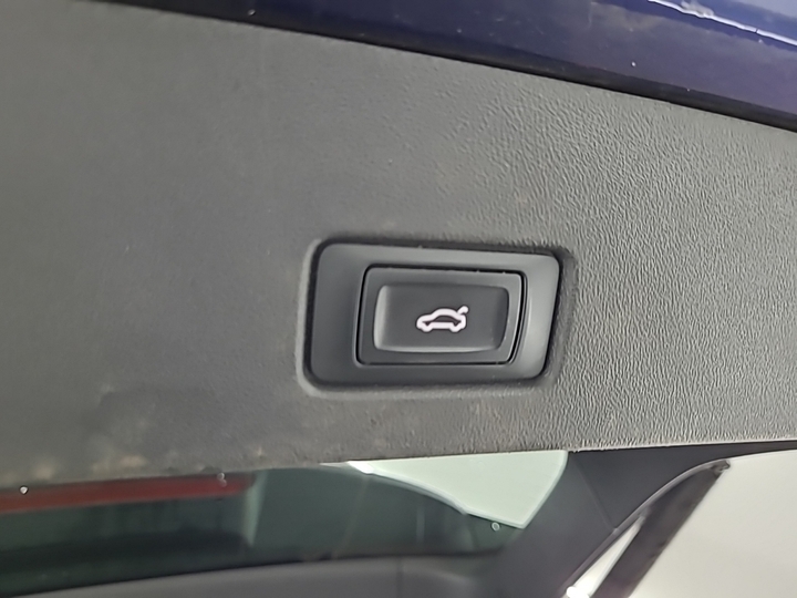 Foto 18 van Audi Q4 e-tron