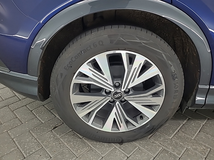 Foto 20 van Audi Q4 e-tron