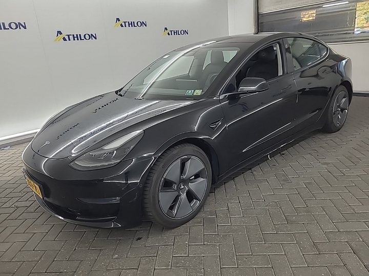 Photo 2 of Tesla Model 3