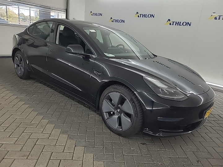 Photo 3 of Tesla Model 3