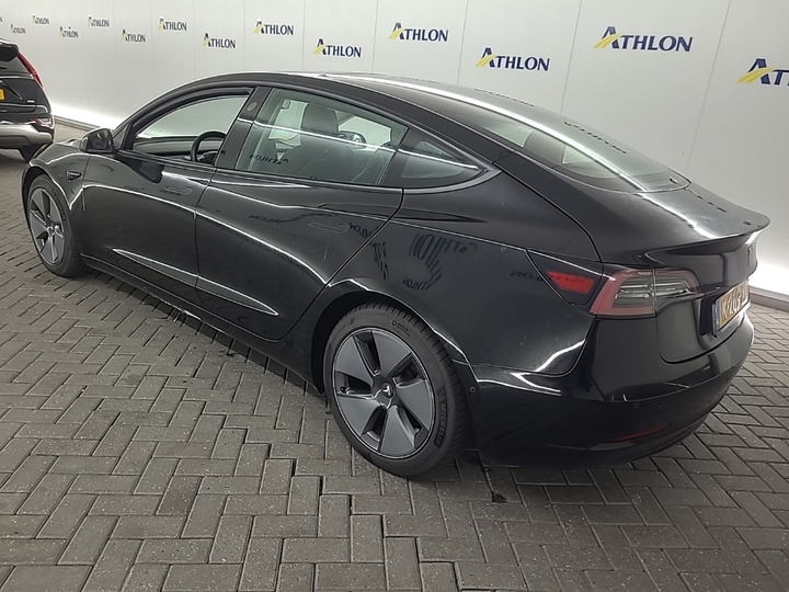 Photo 4 of Tesla Model 3
