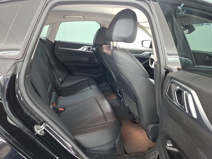 Foto 8 van BMW i4