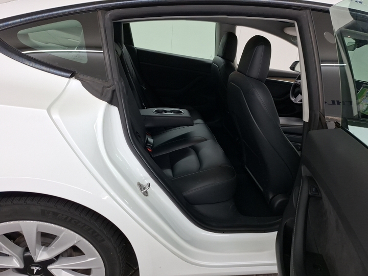 Foto 8 van Tesla Model 3