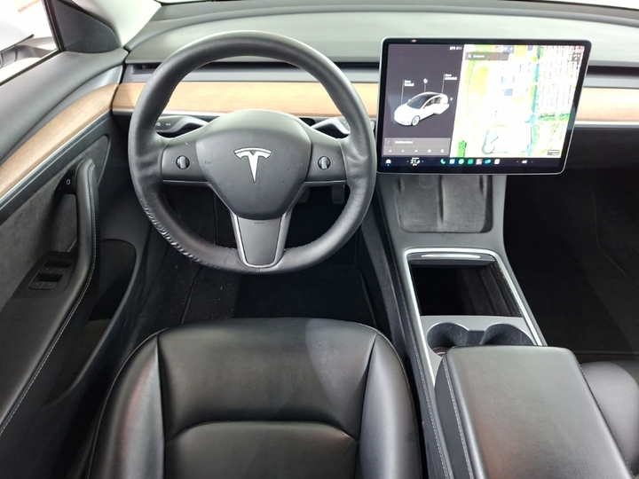 Foto 9 van Tesla Model 3