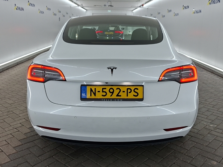 Foto 19 van Tesla Model 3