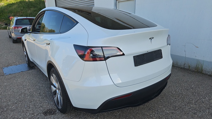 Foto 4 van Tesla Model Y
