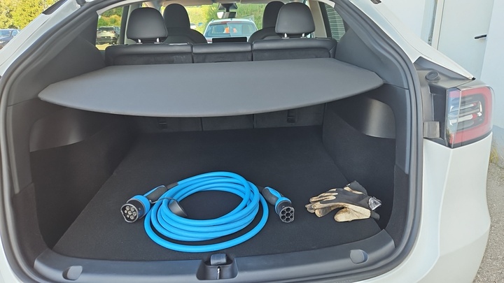 Foto 9 van Tesla Model Y