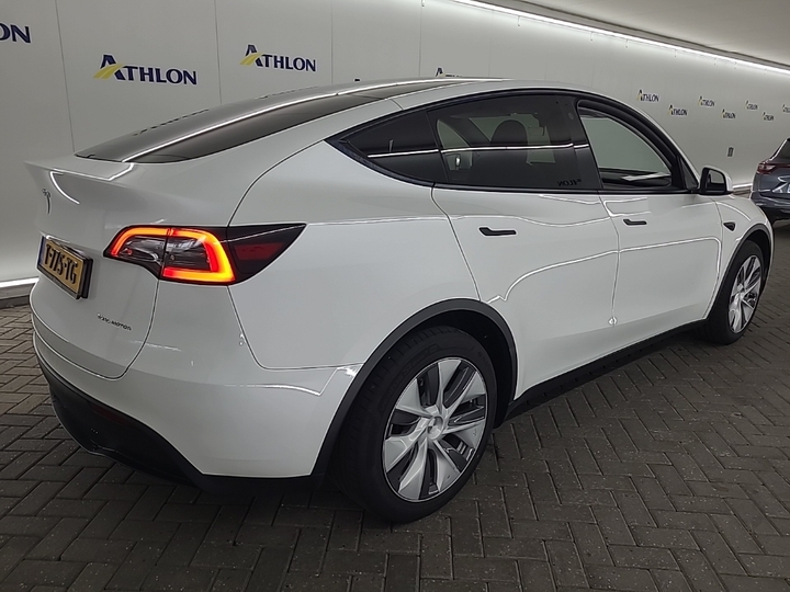 Foto 4 van Tesla Model Y
