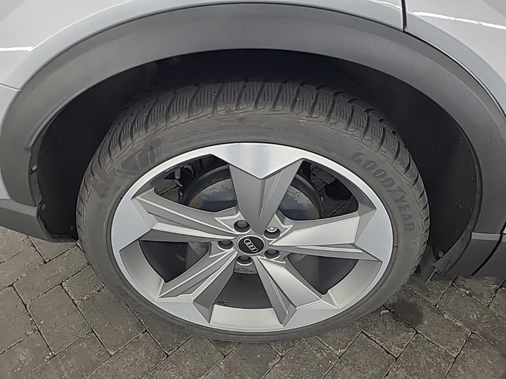 Foto 18 van Audi Q4 Sportback e-tron